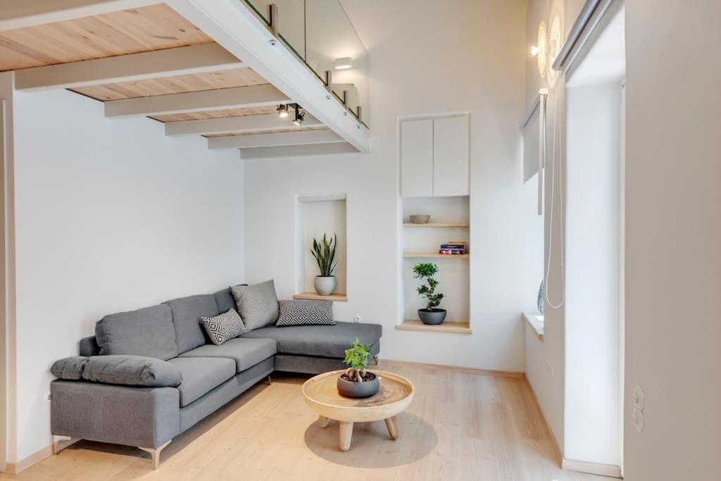 Nomade Vibrant Living Loft Apartment Ermoupoli Exterior photo